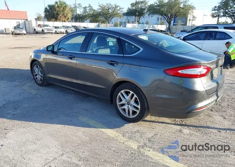2016 Ford Fusion Se z USA, uszkodzony, nr VIN 3FA6P0HD4GR176854